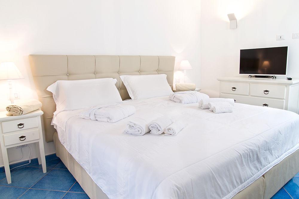 Il Delfino 3* San Vincenzo